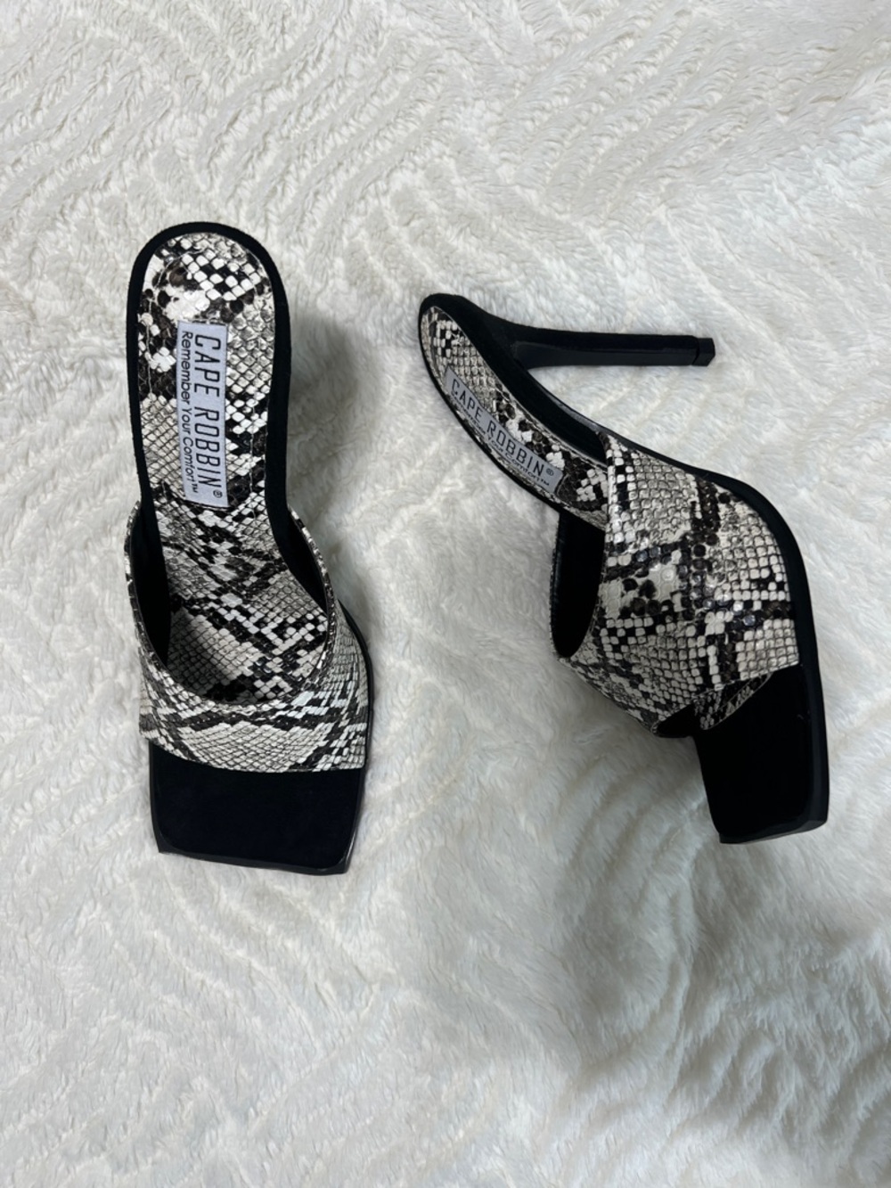 Cape Robbin Tristen Snake Print Mule Heels Size 6 Stiletto Square Toe - Picture 2 of 13